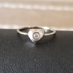 10K White Gold Diamond Heart Ring